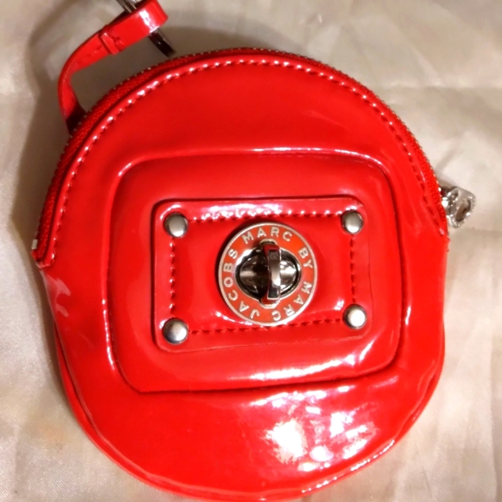 ☆LOWEST☆Rare☆MARC JACOBS☆Bright Red Genuine Leather Coin Purse Keyfob - Picture 2 of 16